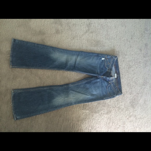 Banana Republic fit and flare jeans