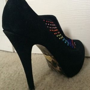 Gorgeous Betsy Johnson Heels 6 6.5