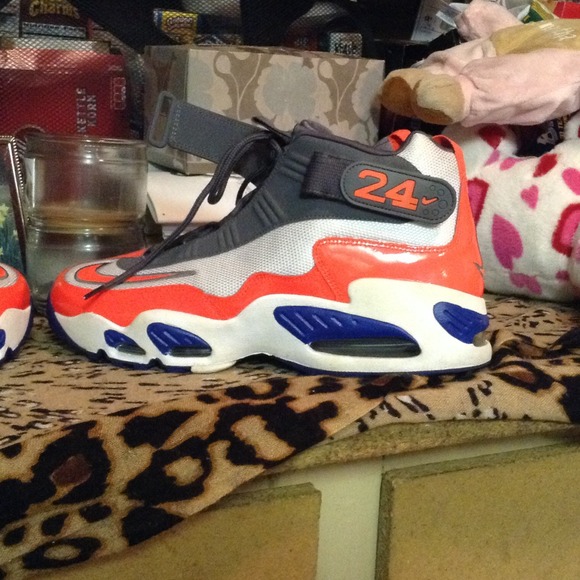 Griffies size 12