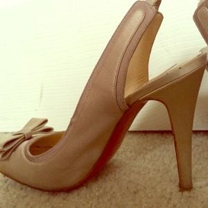 Christian Louboutin Nude satin Authentic size 37