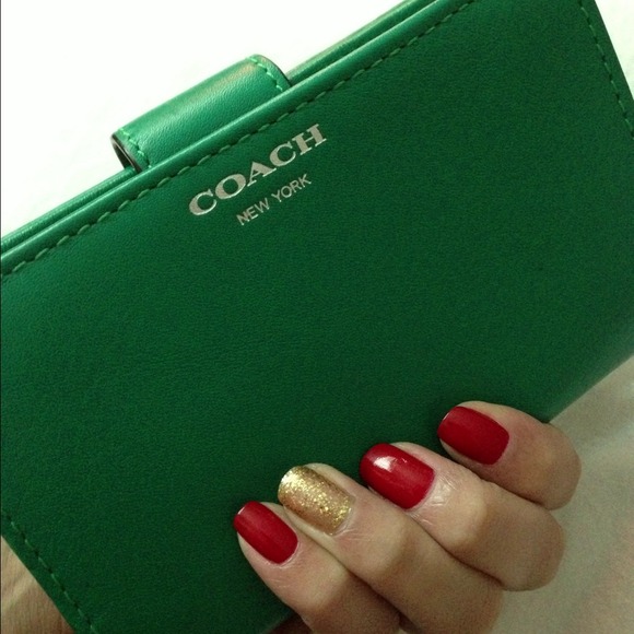 Coach Medium Emerald Wallet