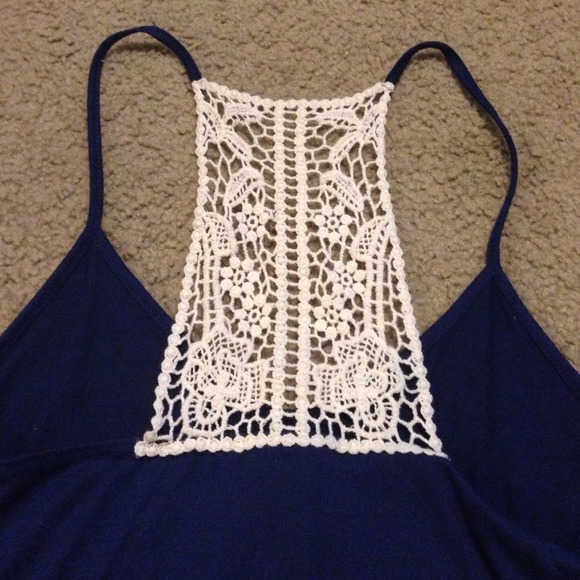 Never worn. Good shape(: - Picture 4 of 4