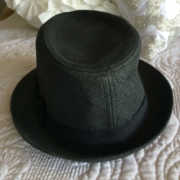Black Fedora Hat w/ side bow (One size) - Picture 4 of 4