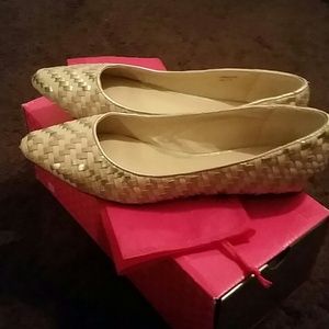 *TRADED* Weaved flats