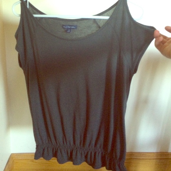 open shoulder tee