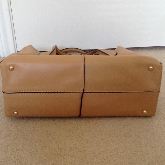 Handbag - Picture 4 of 4