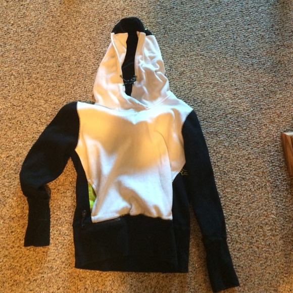 brand new womens fox hoodie