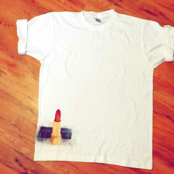 Tshirt - Picture 2 of 3