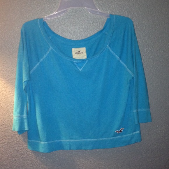 👽SOLD👽 Blue Hollister Crop Top