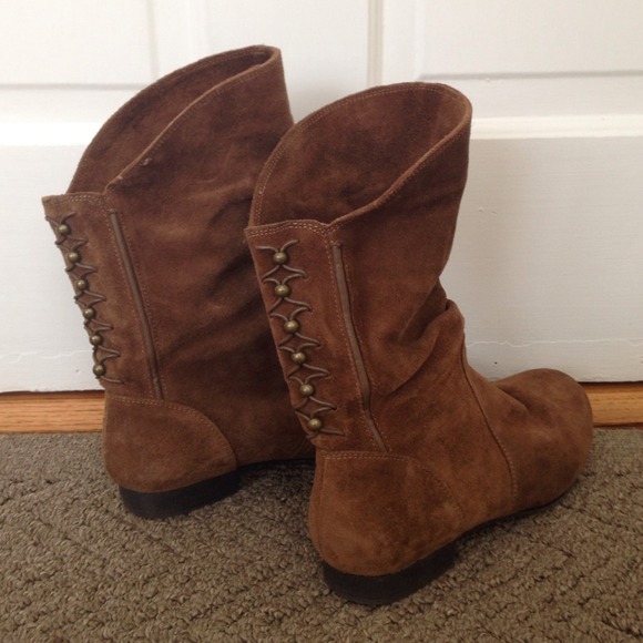 Gianni Bini Brown Suede Boots Size 7