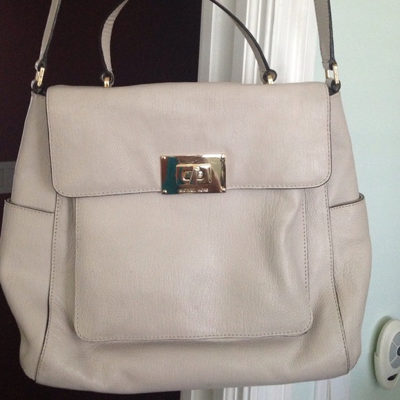 Michael Kors Handbags - Michael Kors Sloan Satchel