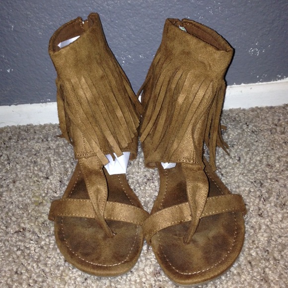 🔥FINAL PRICE🔥 Brown Boho Fringe Sandals