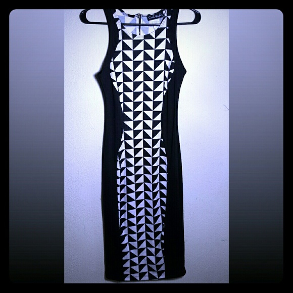 Dresses & Skirts - 💥REDUCED💥Bodycon style Dress Womens Ladys👗