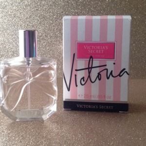 VS Perfume & beach tote bundle