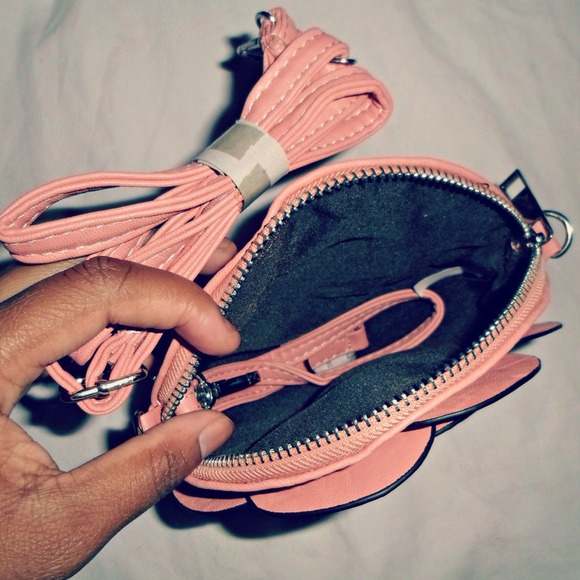 Pink Flower Pouch - Picture 2 of 2