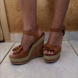 Steve Madden wedges