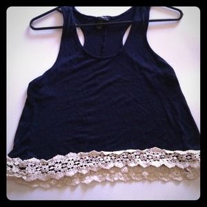 Navy Cropped tank top with lace