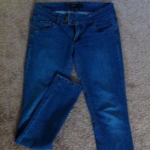 On hold !! 🌀Forever 21 jeans skinny jeans