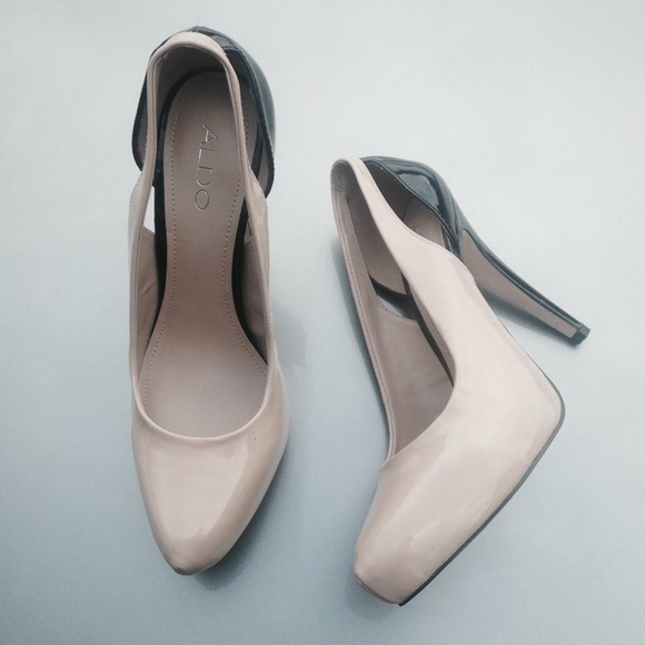 ALDO Shoes - 💕Final price💕ALDO Nude and Black heels