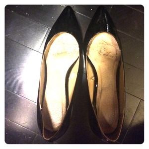 Patent leather kitten heels