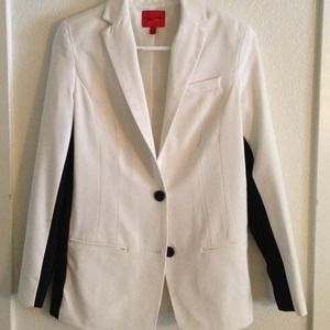 Narciso Rodriguez White Blazer