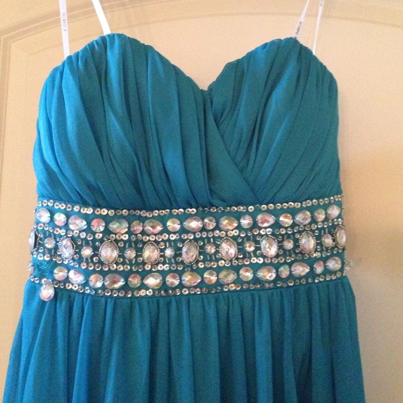 LIGHT BLUE COCKTAIL DRESS - Picture 2 of 3