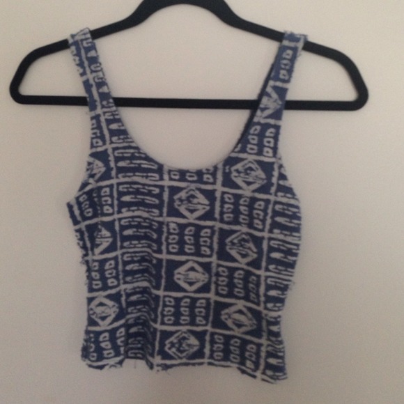 Urban Outfittets crop top