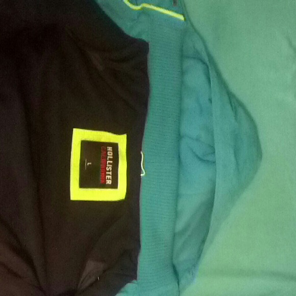 Hollister~ large coat ::( light blue w/ lime g.)::