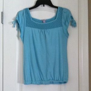 Blue old navy shirt