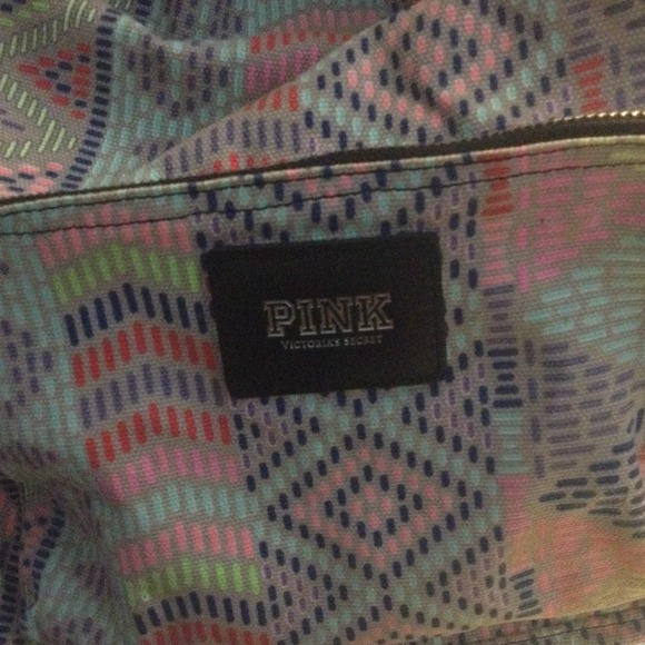 ✨VICTORIA'S SECRET AZTEC DRAWSTRING BACKPACK✨