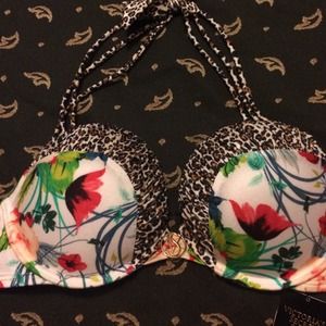 BRAND NEW VS BOMBSHELL BIKINI TOP