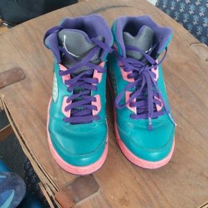 Girls jordans