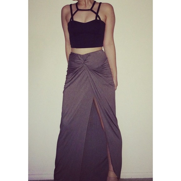 🔥 BUNDLE: 2 Cage Crop Tops (black & white)