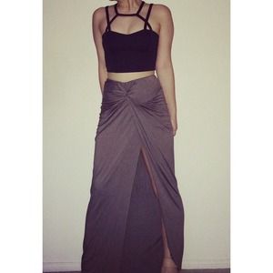 🔥 BUNDLE: 2 Cage Crop Tops (black & white)