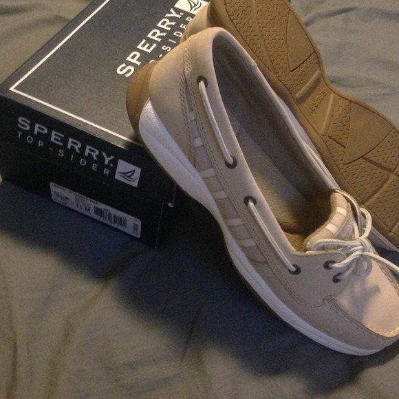 Brand new sperrys