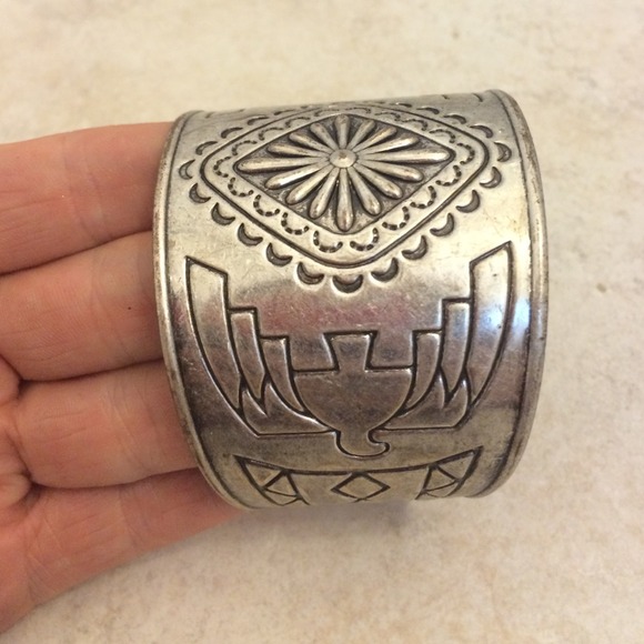 Bracelet bundle!!!! - Picture 3 of 4