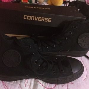 Brand new all black converse!