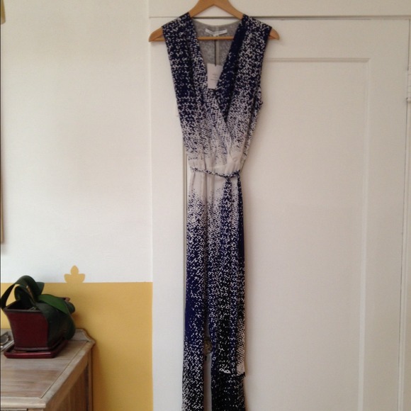 🚫SOLD Diane von Furstenberg Kawena Silk Jumpsuit - Picture 2 of 4