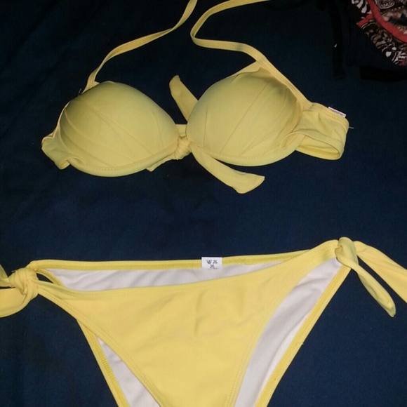 Swim suit