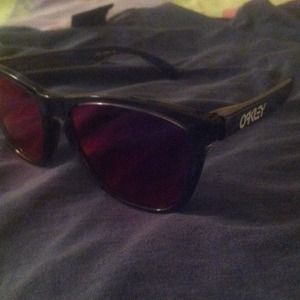 Oakley Wayfarers