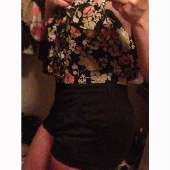 Romper - Picture 3 of 4