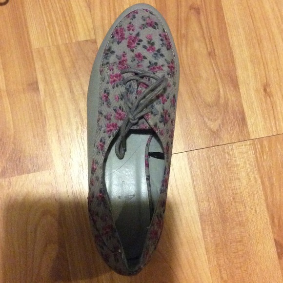 Floral oxfords - Picture 3 of 4