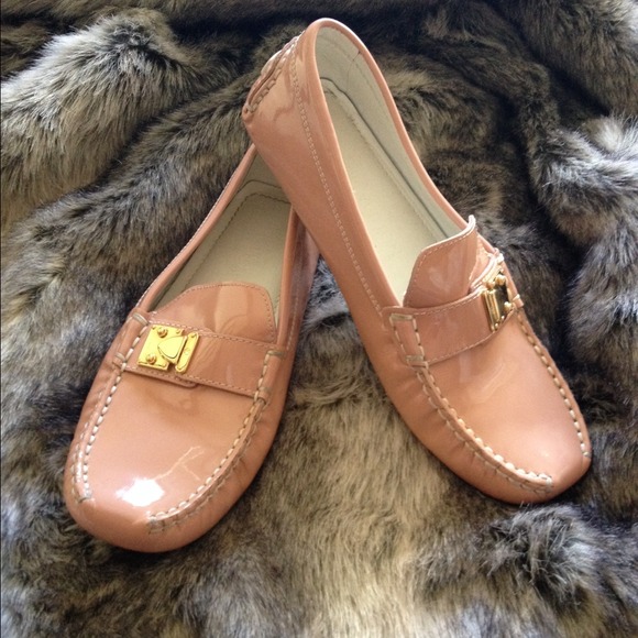 Louis Vuitton Shoes - 100% Authentic Louis Vuitton Driving moccasins.