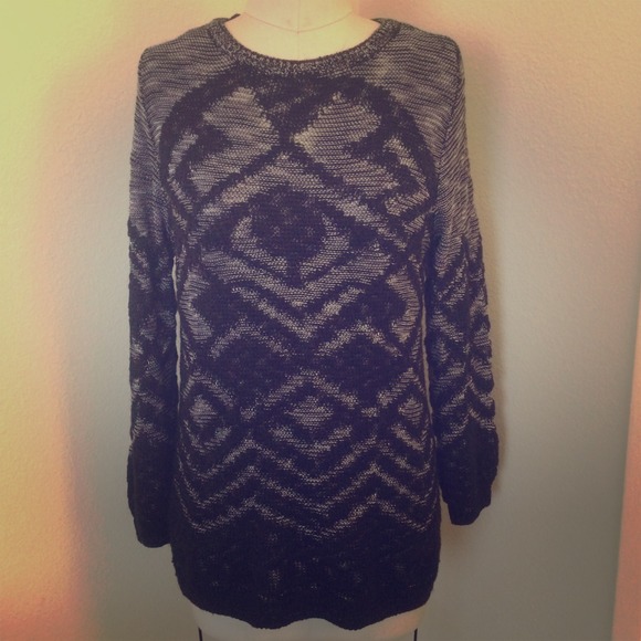 H&M Sweaters - Black Geometric Fuzzy Knit Cardigan