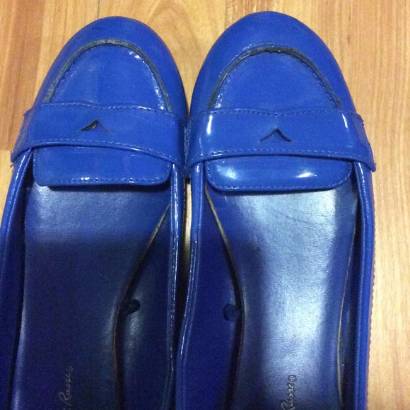 Blue Flats - Picture 2 of 3