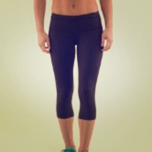 Lululemon run capris