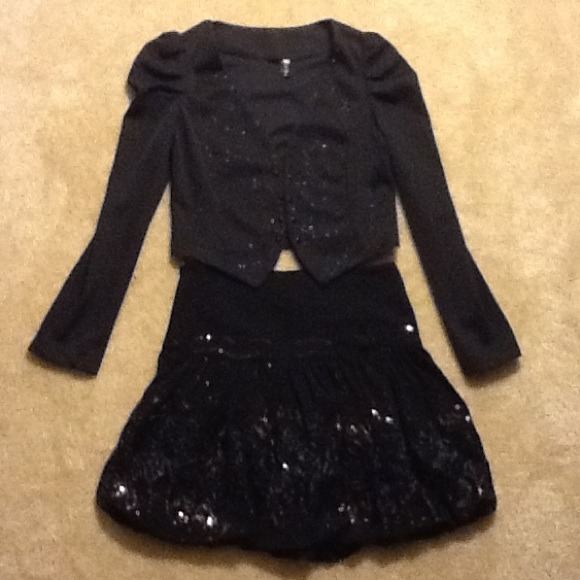 Korean black bubble shoulder jacket