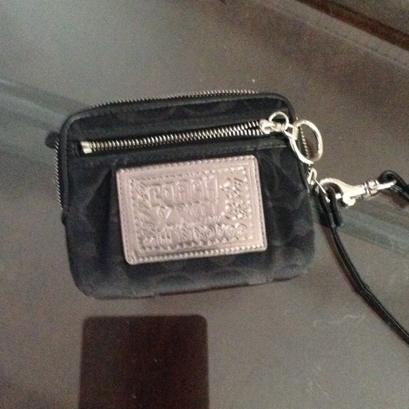 Coach black wallet small wristlets