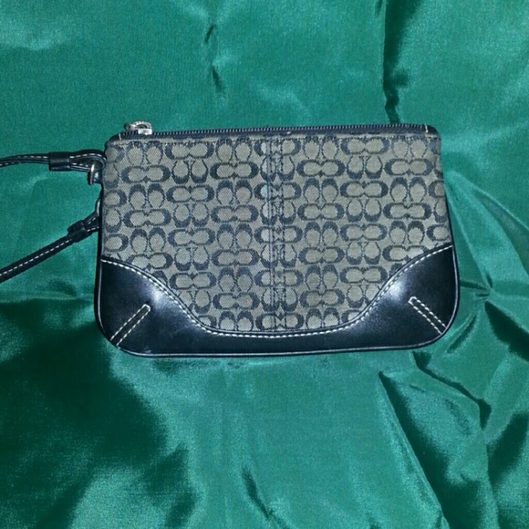 Authentic Coach wristlet