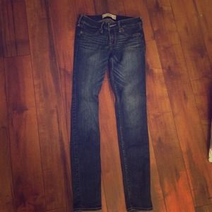 Hollister skinny jeans